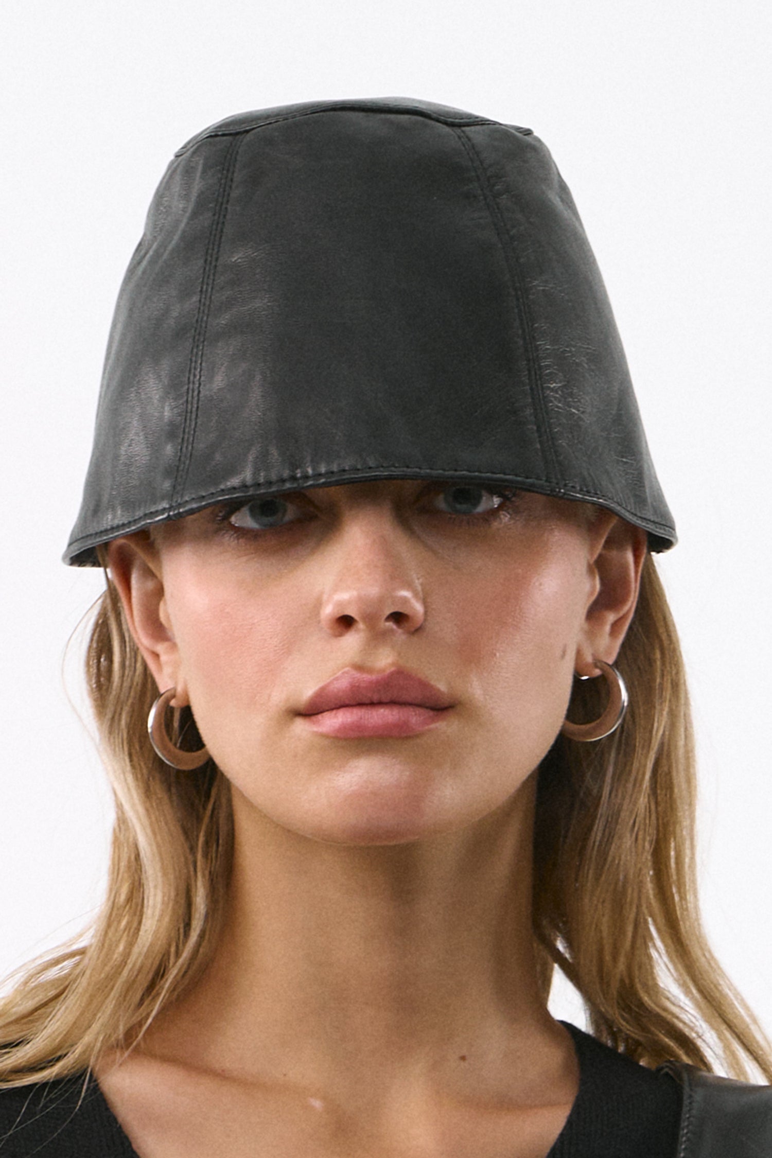 Bucket Hat Sansa Black